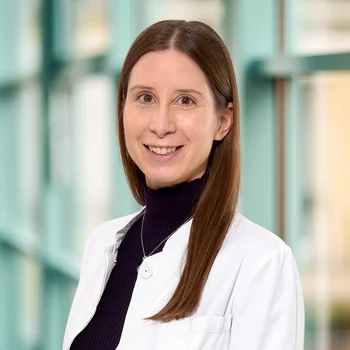 Portraitfoto von Frau Dr. Solveig Schulz, Chefärztin Strahlentherapie