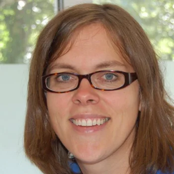 Portraitfoto von Frau Dr. Hoevel, Gynäkologie